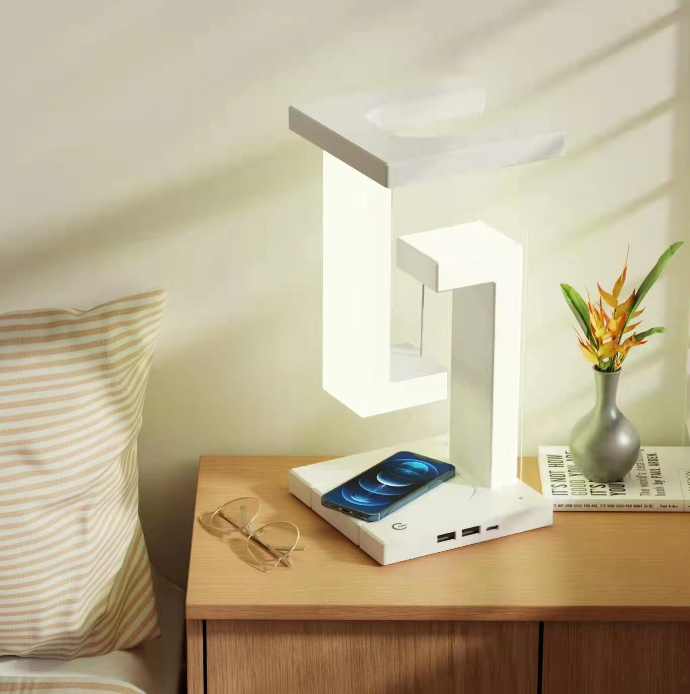 Table Lamp Balance Smartphone Wireless Charging Suspension, Lamp Floating